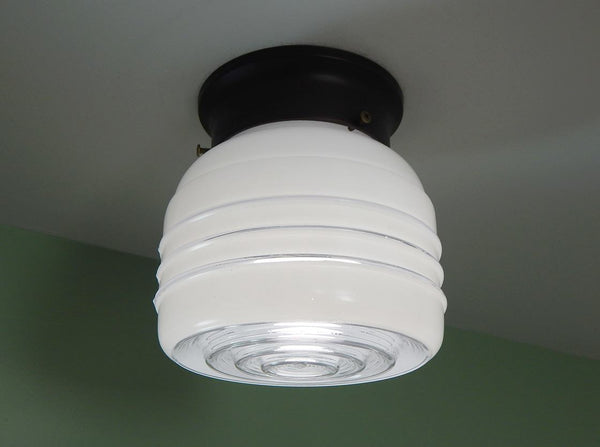 3 1/4 Inch Flush Mount Fixture Fitter / Shade Holder / Base - Vintporium Architectural Salvage