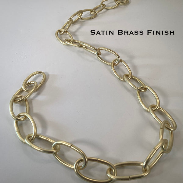 8 Gauge Oval Lamp Chain is available in your choice of finishes, Black Painted, Oil-Rubbed Bronze, Antique Bronze, Pewter, Ready-to-Paint, Chrome, Satin Nickel, Polished Nickel, Distressed White, Satin Brass, Polished Brass, Copper, and Antique Brass. Available at www.vintporium.com