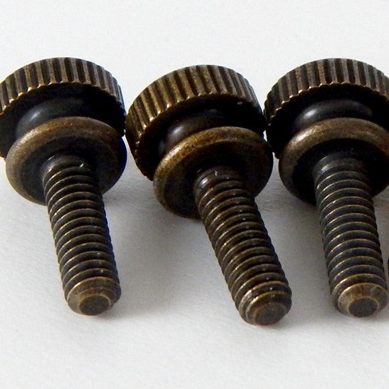 8/32, 1/2 Inch Long Knurled Brass Shade Holder Thumbscrew. Your choice of Antique Brass or Unfinished Brass. Lot of 3